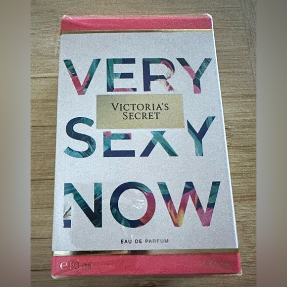 PRICE IS FIRM- VERY SEXY TOUCH by VICTORIA'S SECRET 2.5 oz / 75 ML